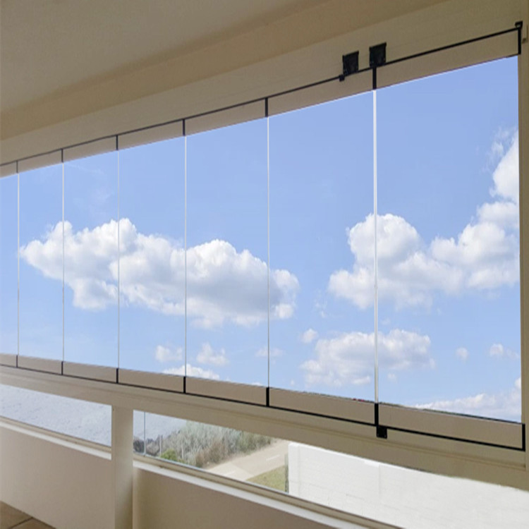  foldable glass partition