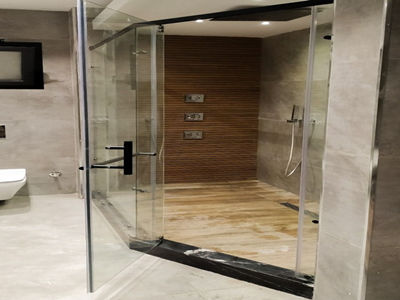 Upgrade Your Bathroom with a Stylish Shower Door 8mm Glass